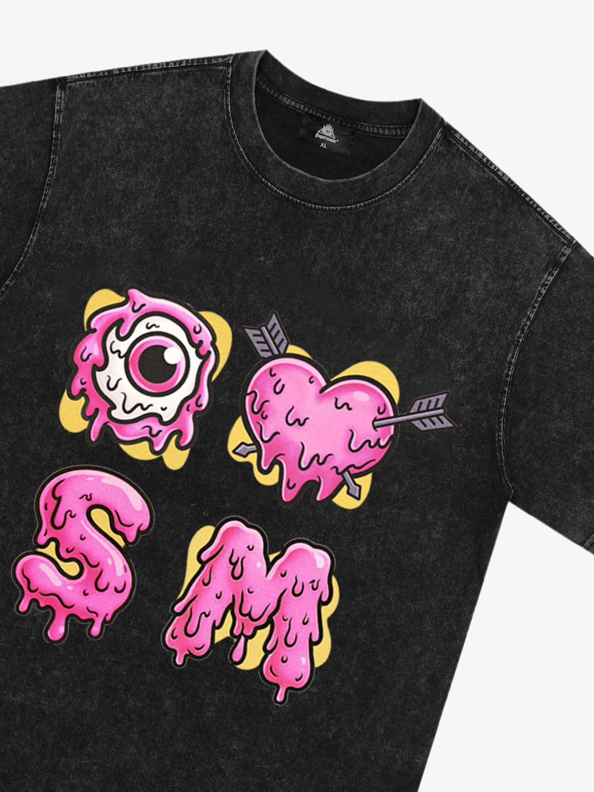 Thesupermade eyeball and love graffiti declaration T-shirt 