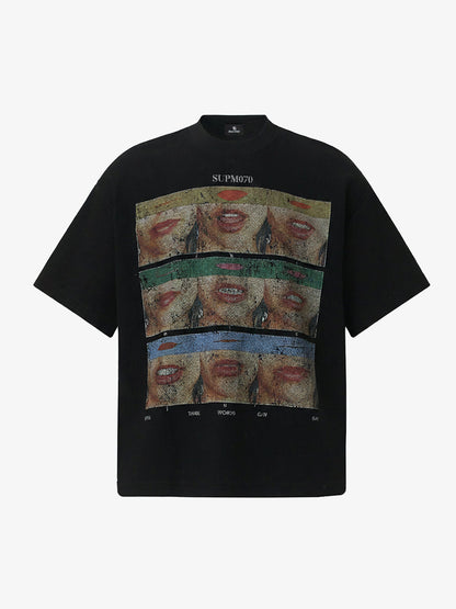 Cotton Oversized T-Shirt with Artistic Face Print and Bold Graphic Design 