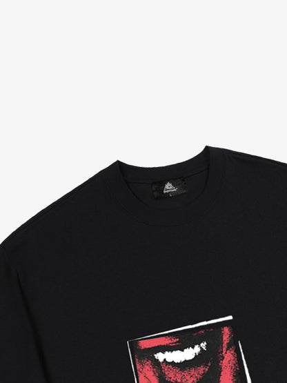 Distressed Sleeveless Crop Top with Barbed Wire Graphic Design 