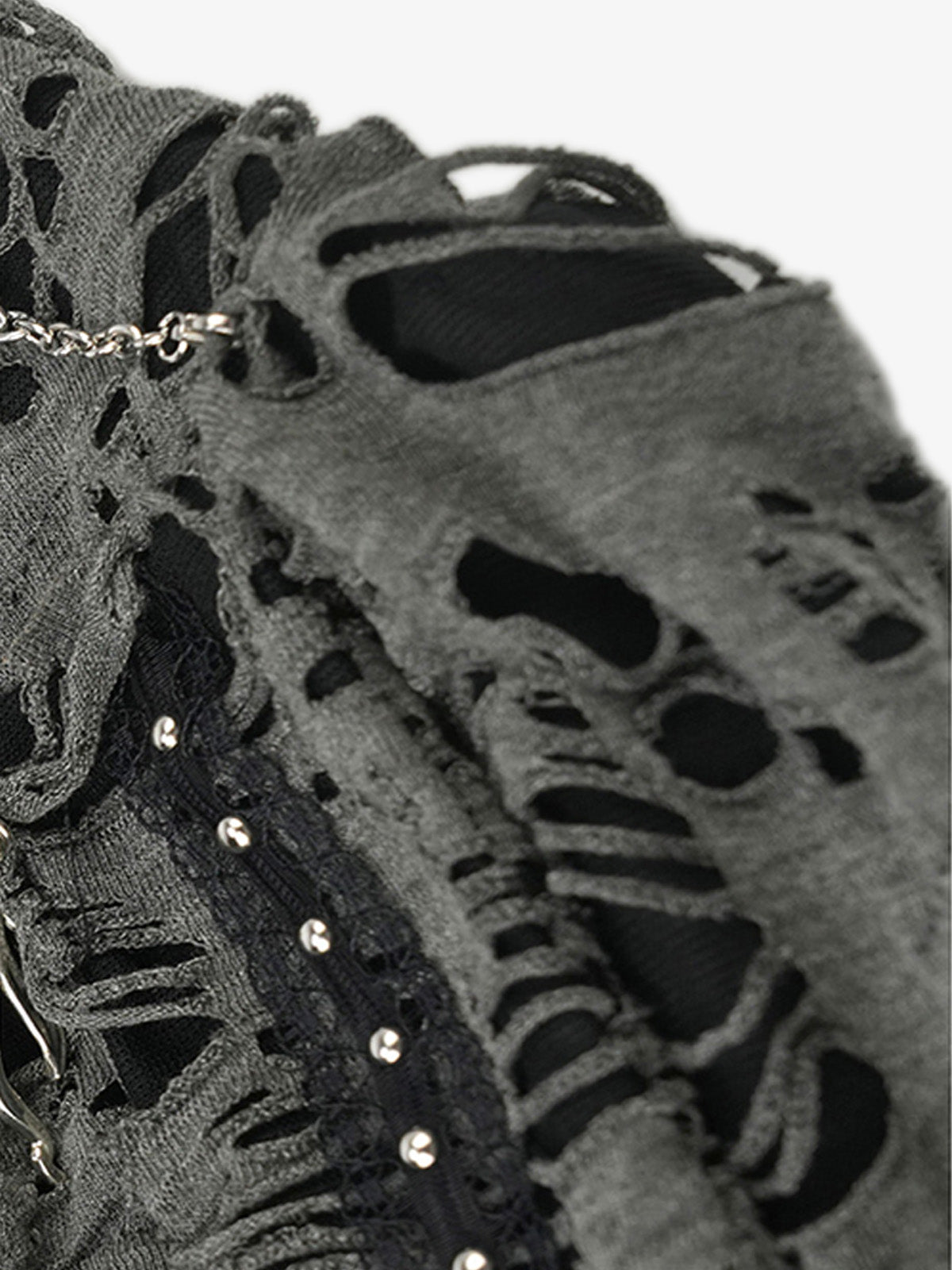 Elegant Lace Bonnet with Adjustable Ties for Versatile Styling 