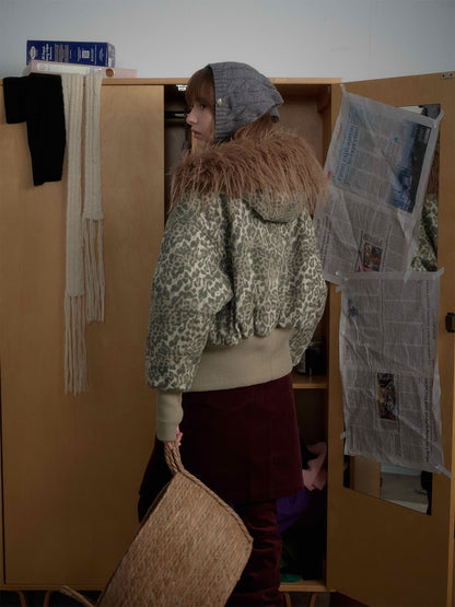 Winter-Ready Corduroy Jacket with Faux Fur Trim for Men 