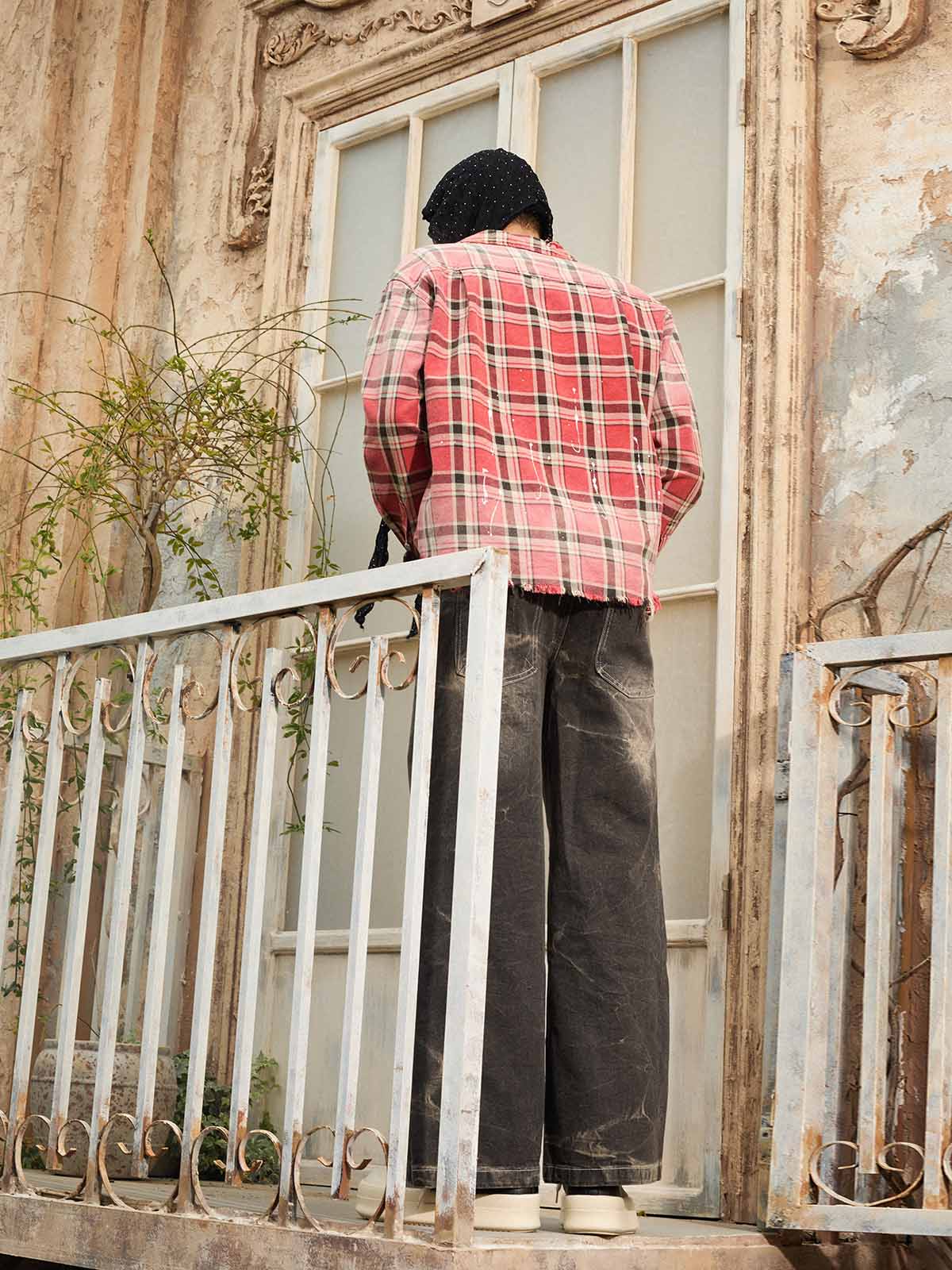 Cotton Plaid Shirt with Paint Splatter Design, Distressed Hem and Pockets, Casual Men's Long Sleeve Button-Up Jacket 