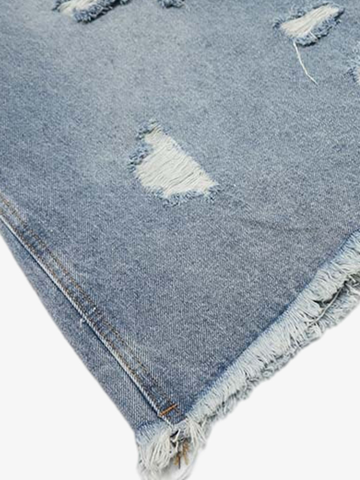 Denim Wide-Leg Cropped Pants with Distressed Rips and Frayed Hem?