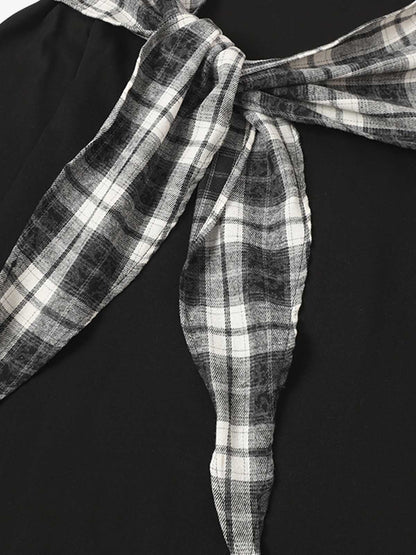 Black Long Sleeve T-Shirt with Plaid Shoulder Patch - Stylish and Versatile Top for Casual Wear 