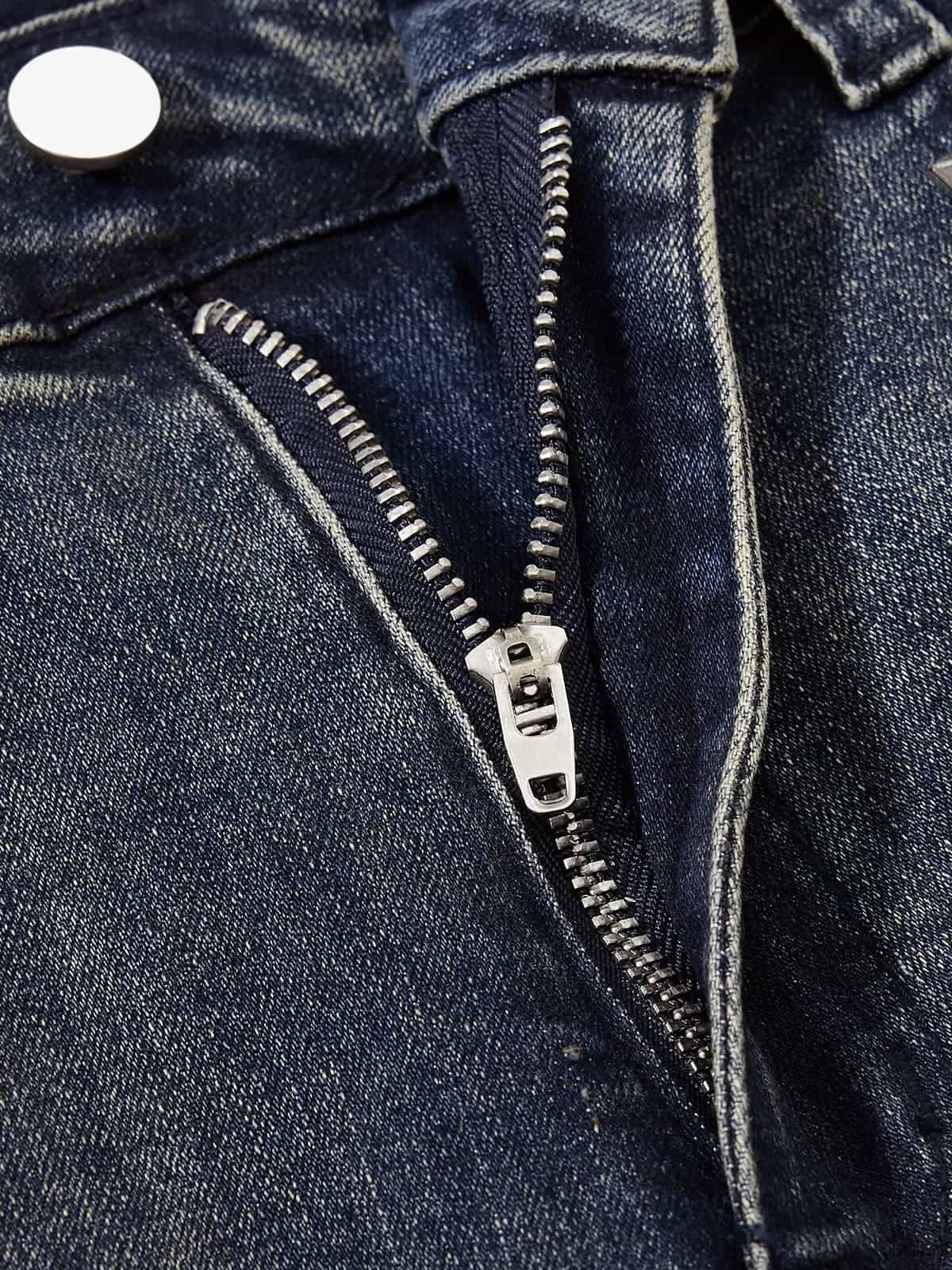 Denim Wide-Leg Flared Jeans with Stud Details for Women?