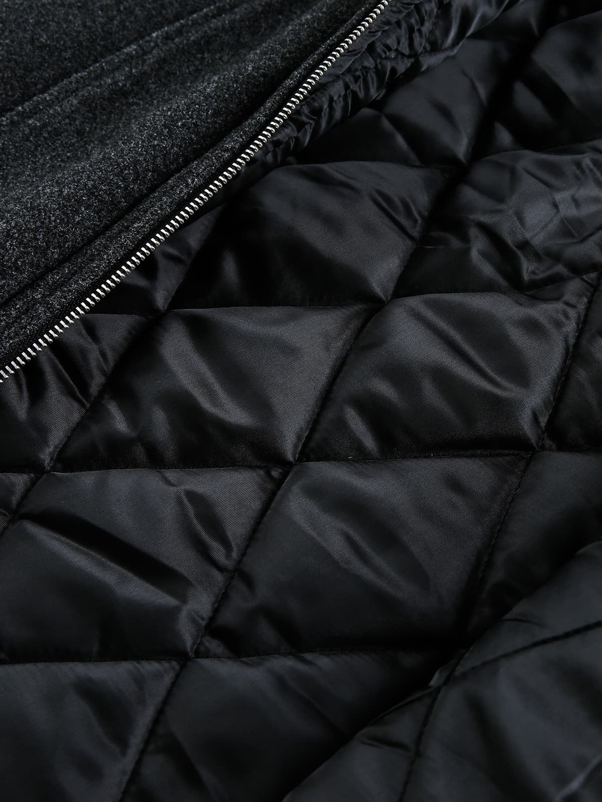 Stylish Zip-Up Jacket with Sleek Button Detail 