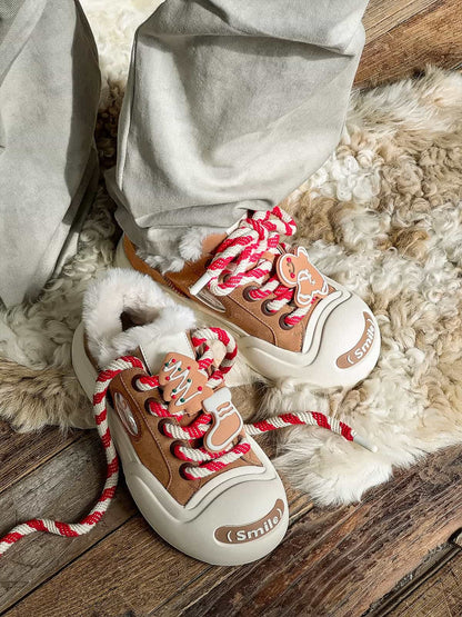 Stylish Platform Sneakers with Heart Design for Everyday Wear 