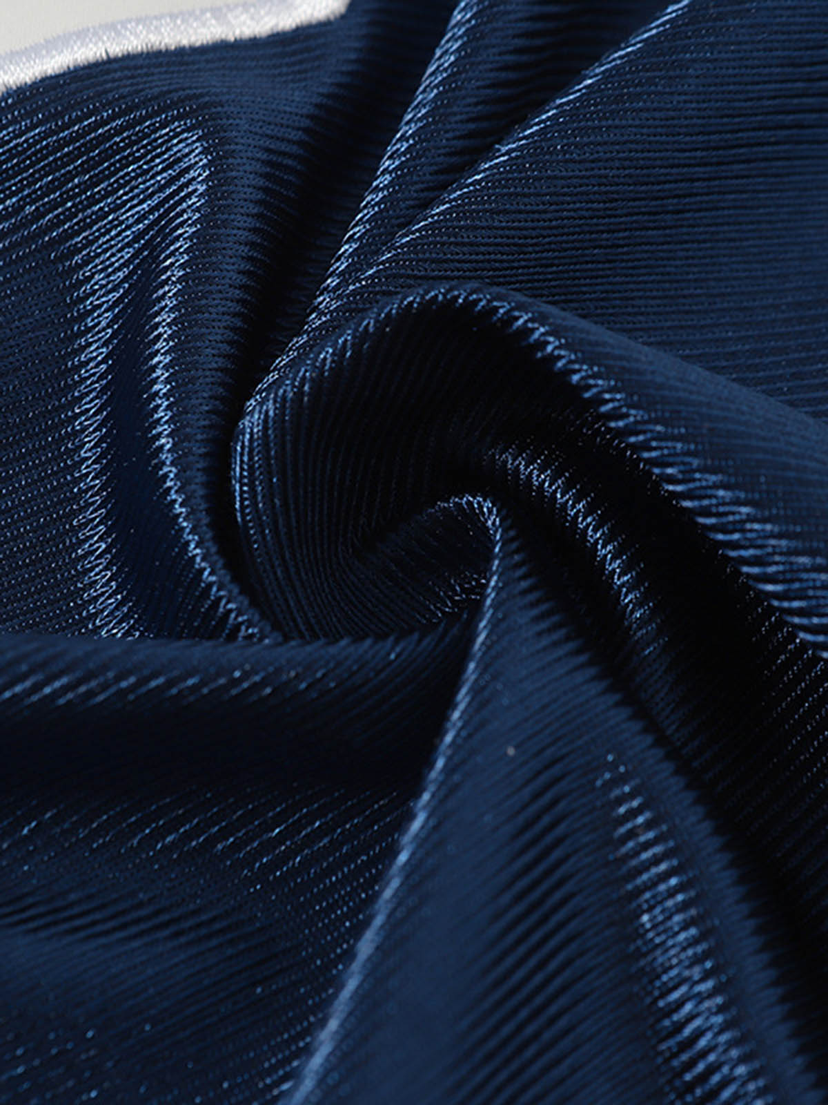 Stylish Football Jersey for Sports Enthusiasts - Perfect for Casual Wear and Team Spirit 