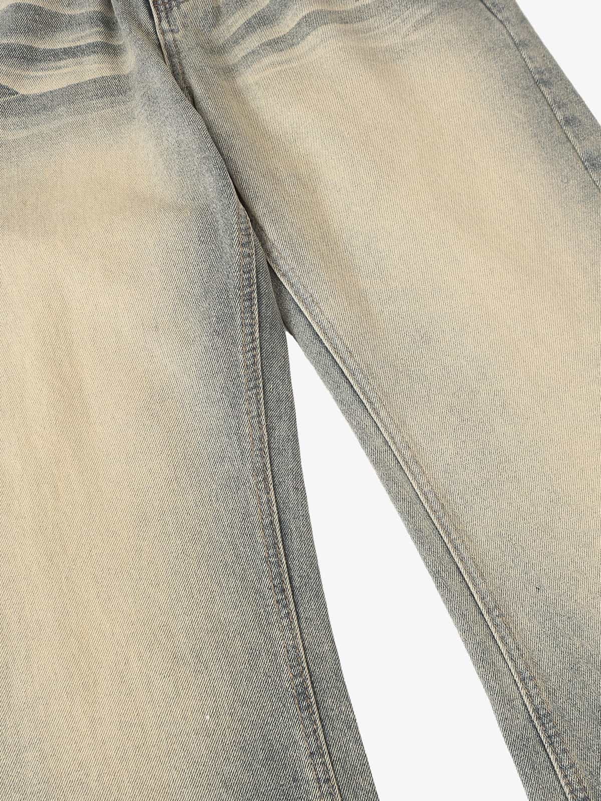 High-Waisted Flared Jeans with Distressed Look for Women - Perfect for Casual and Fashionable Outfits 