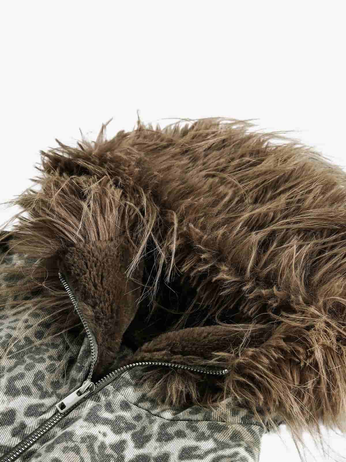 Winter-Ready Corduroy Jacket with Faux Fur Trim for Men 