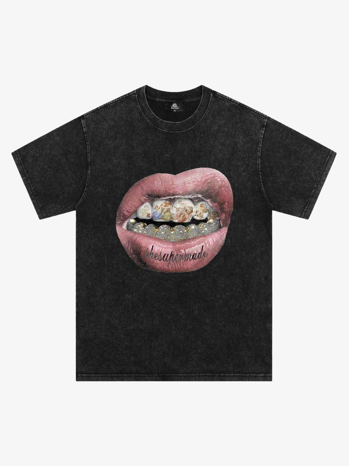 Artistic Lips Graphic T-Shirt 