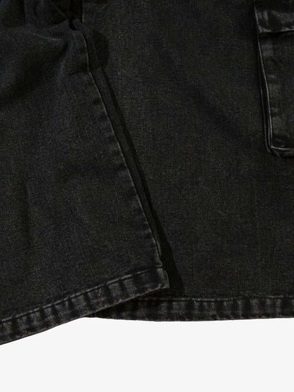 Grommet Design Multi-Pocket Cargo Jeans 