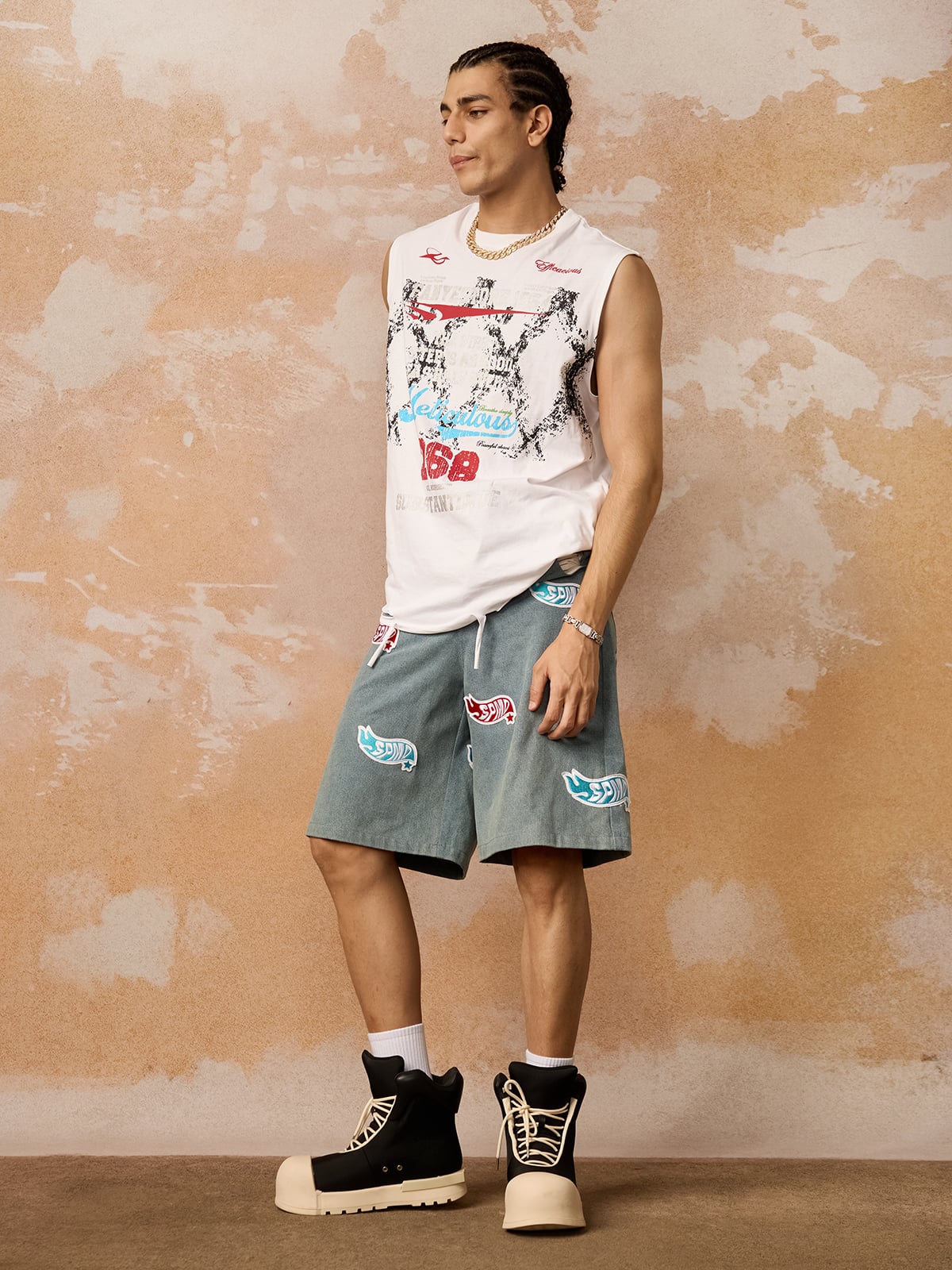 Retro Tattered Print Vest 