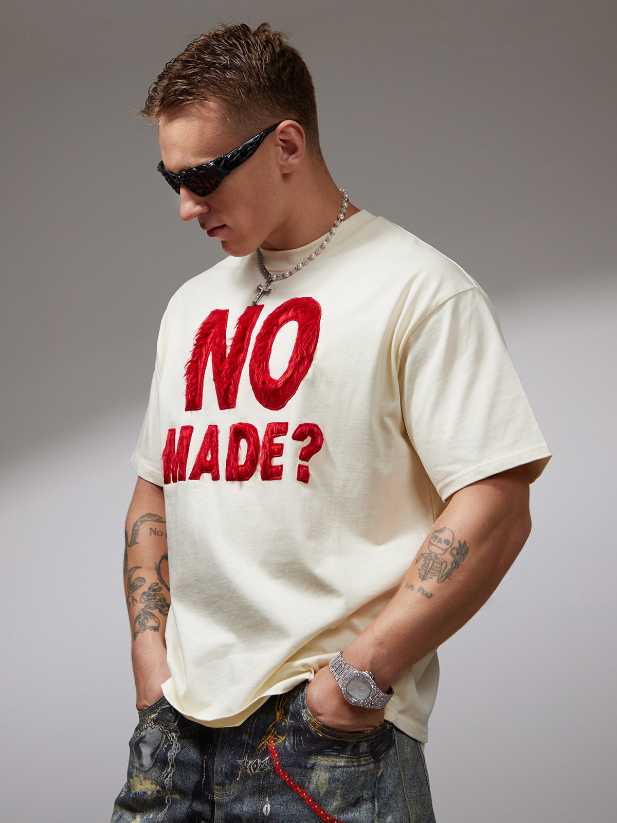 Heavy Retro Patch Embroidered T-shirt - 2398 