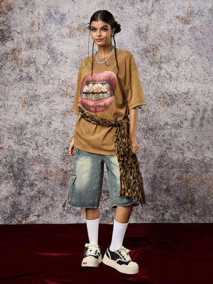 Artistic Lips Graphic T-Shirt 