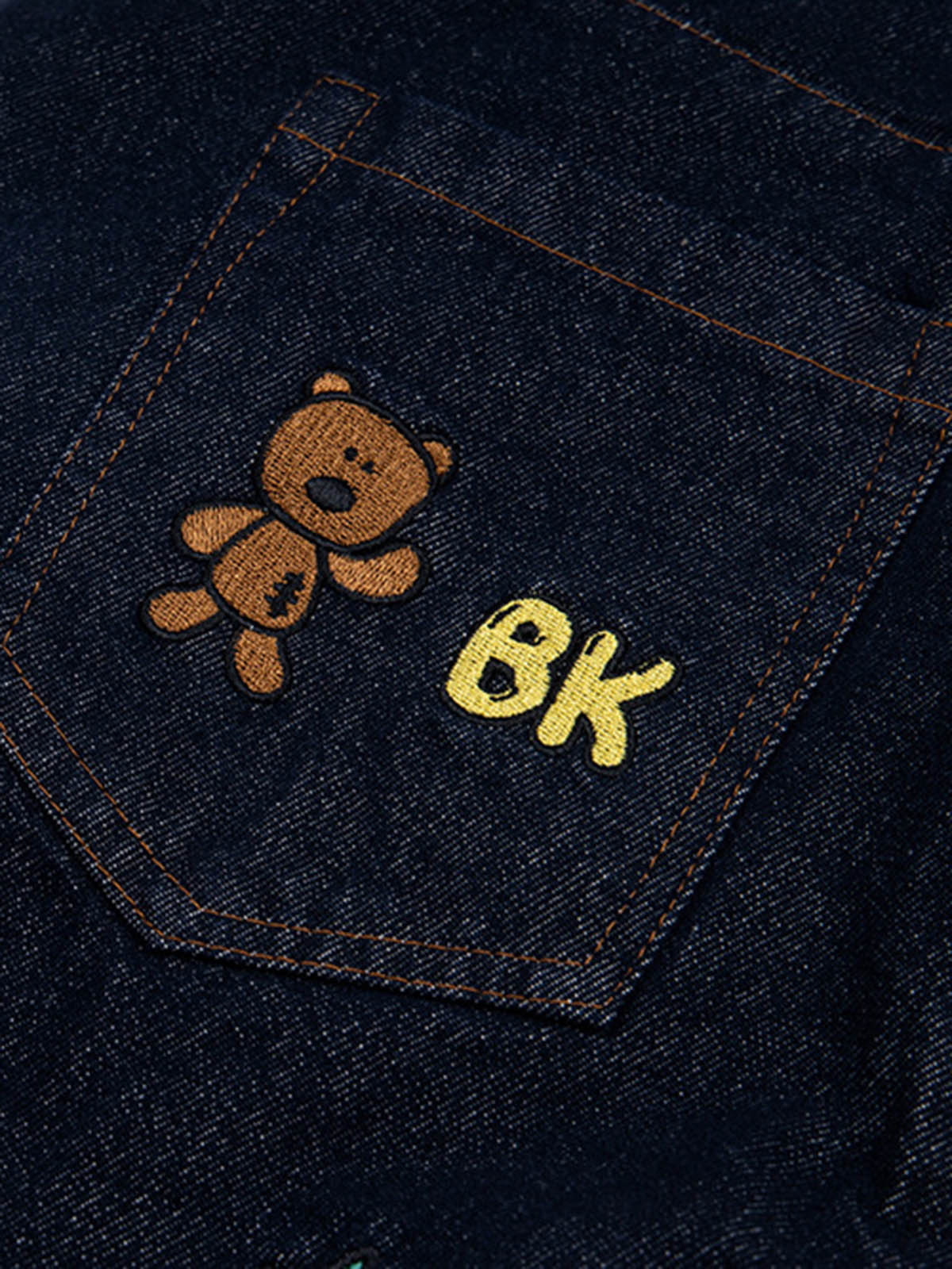 Fun Embroidered Barrel Jeans 