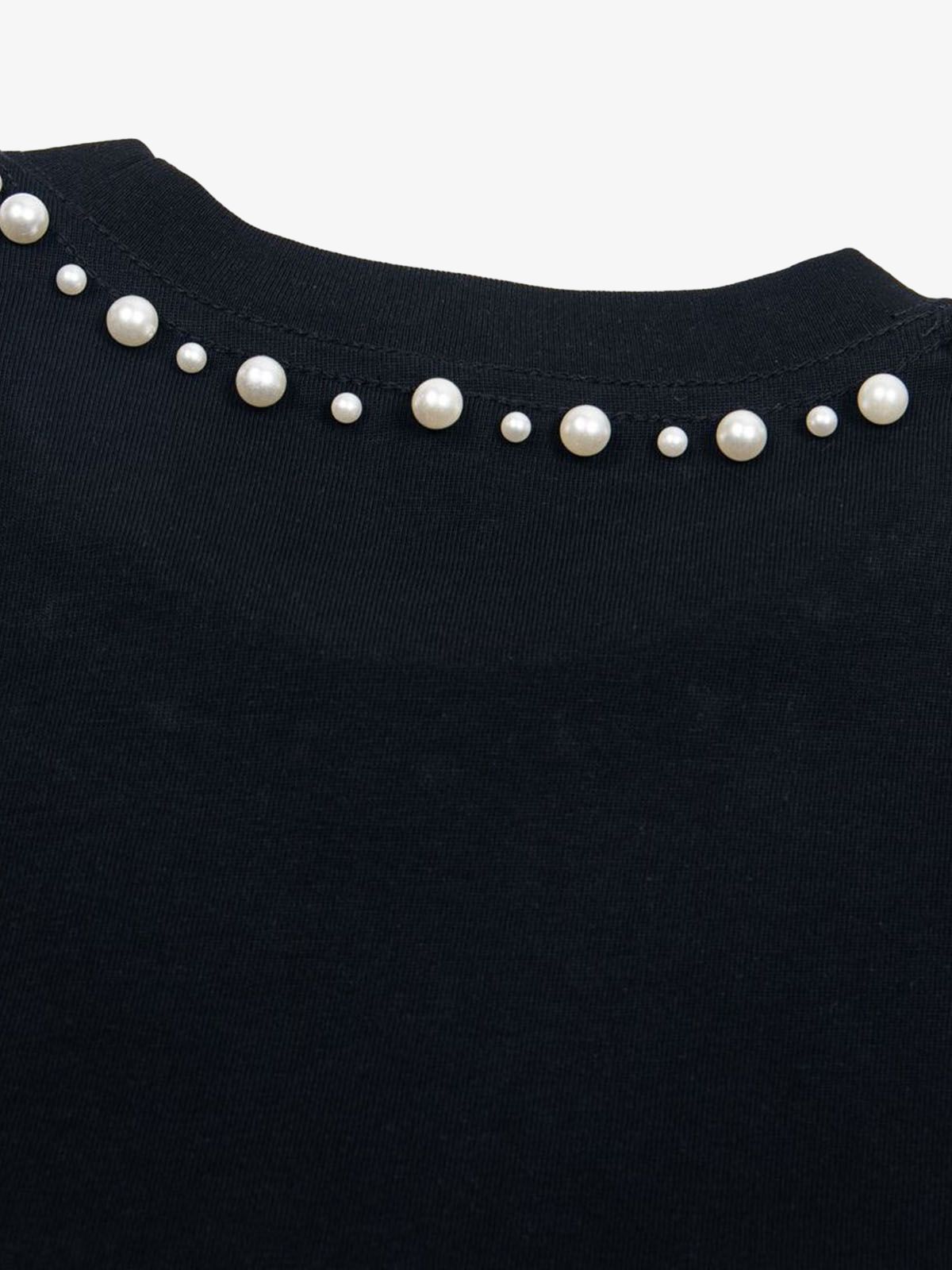 Elegant Pearl-Embellished Oversized T-Shirt 