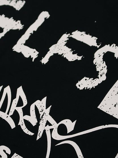 Retro Letter Lip Graphic T-Shirt 