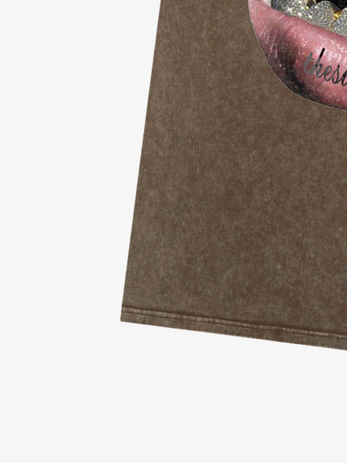 Artistic Lips Graphic T-Shirt 