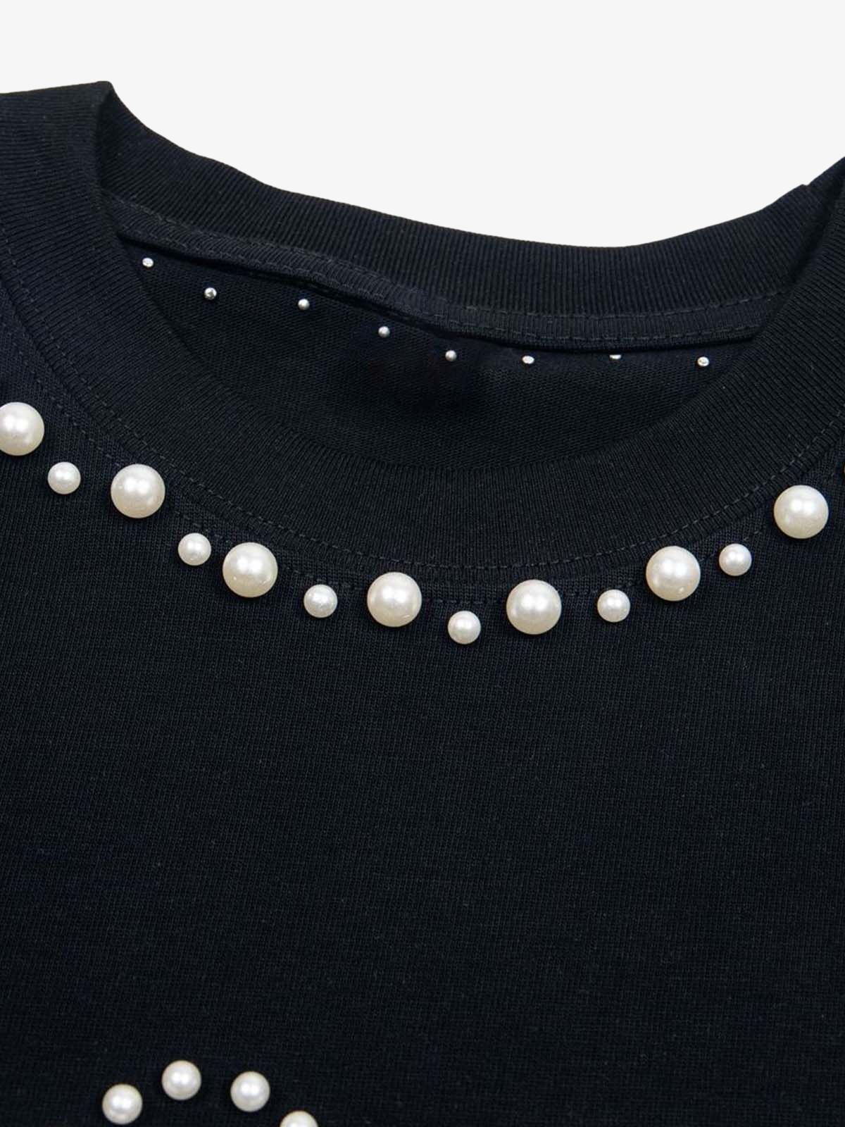 Elegant Pearl-Embellished Oversized T-Shirt 