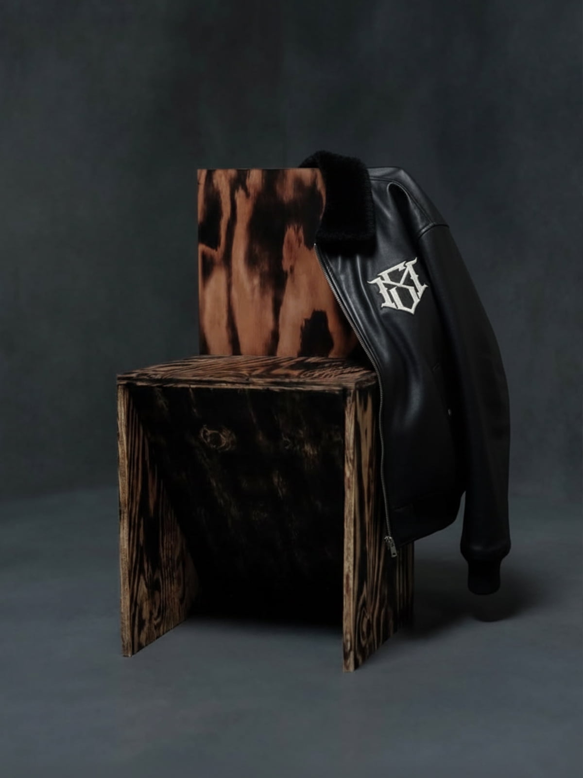 SUPM Fur Collar Rhinestone Pattern Leather Jacket 