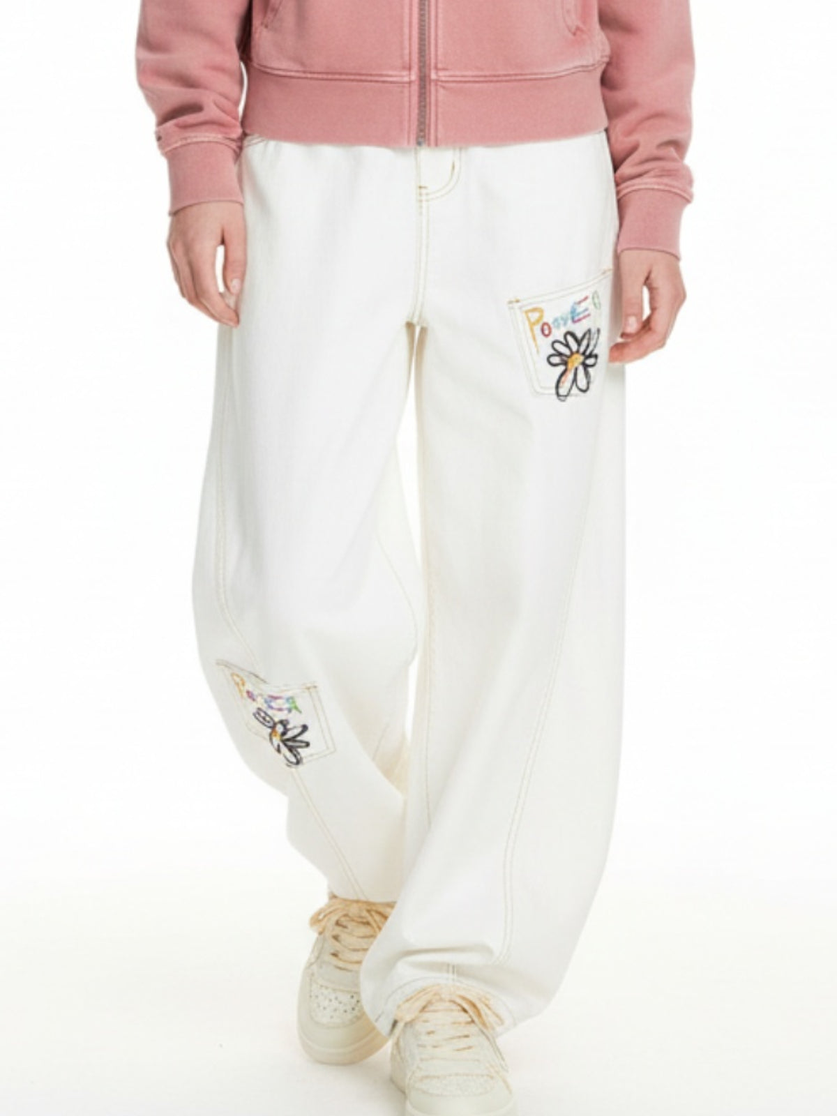 Embroidered Floral Patches Barrel Jeans
